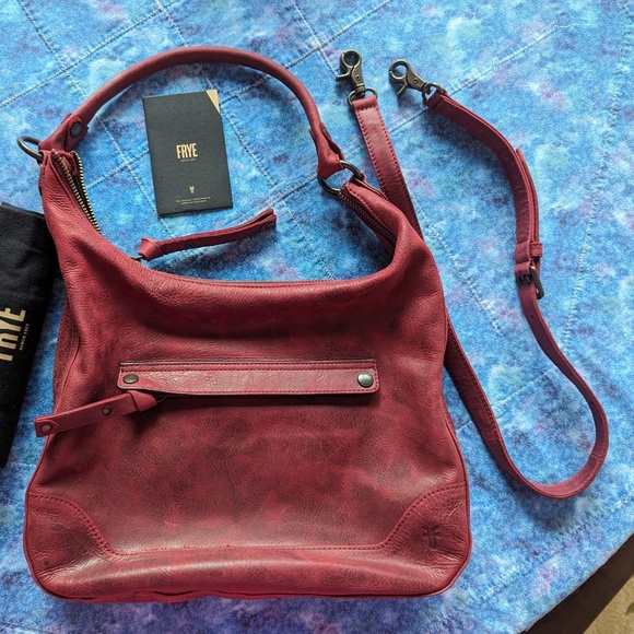 NWOT Frye Melissa Large Zip Hobo in Red. Washed/distressed leather. NEW! - Picture 2 of 8